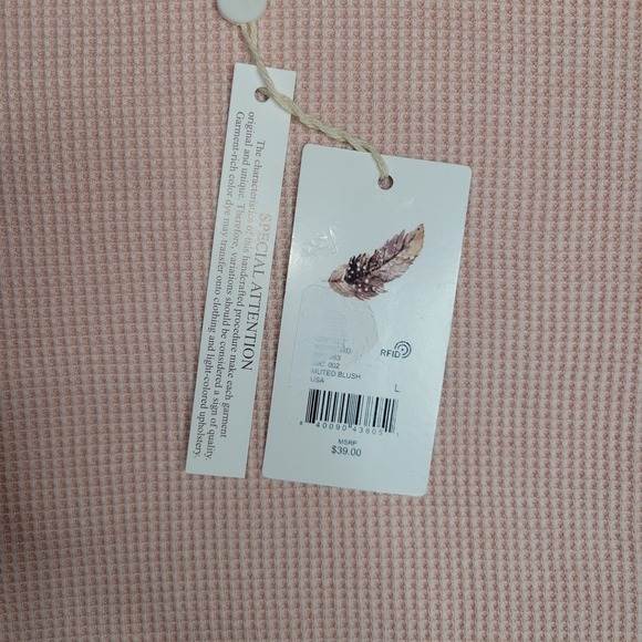 Chelsea and Violet long sleeve pink top size large - Picture 4 of 4